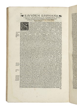  Epiphanius S. Epiphanius S. : Contra octoaginta haereses opus, Pannarium, sive arcula, aut capsula Medica appellatum continens libros tres, & tomos sive sectiones ex toto septem: Iano Cornario [...] interprete. Item, eiusdem [...] Epistola sive liber Ancoratus...  Janus Cornarius  - Asta Libri, autografi e manoscritti - Libreria Antiquaria Gonnelli - Casa d'Aste - Gonnelli Casa d'Aste