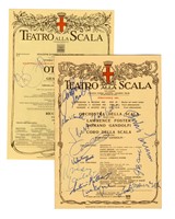 Raccolta di 20 locandine del Teatro alla Scala con firme autografe di vari artisti.