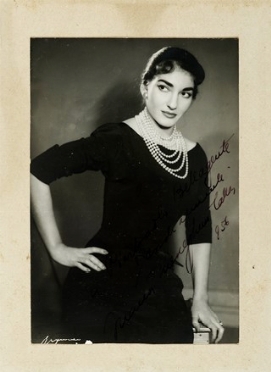  Callas Maria : Ritratto fotografico con dedica e firma autografa. Musica, Musica,  [..]